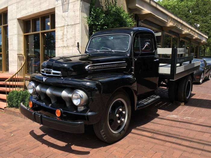 1951 f4 ford