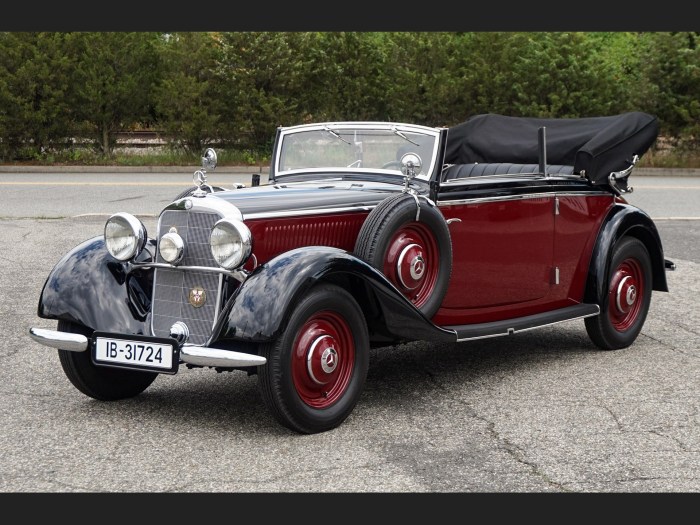 1936 Mercedes-Benz 230B: A Classic Car of the 1930s