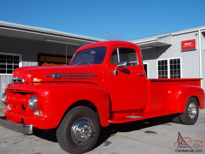 1951 Ford F2