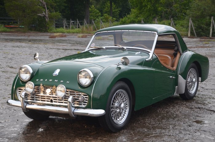 1962 Triumph TR3A: A British Icon Takes the Stage