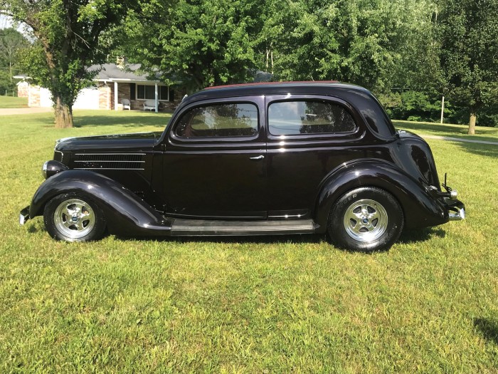 1936 Ford 2-Dr Sedan: A Classic American Icon