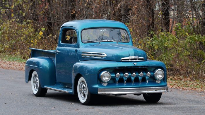 1951 Ford F1 Pickup: A Classic American Workhorse