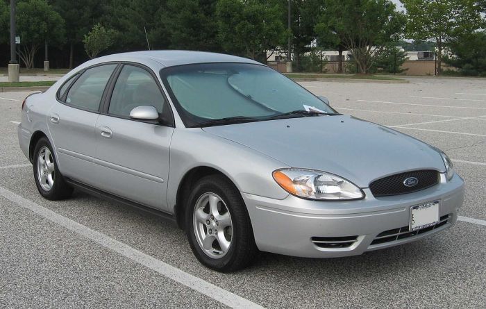 1999 Ford Taurus