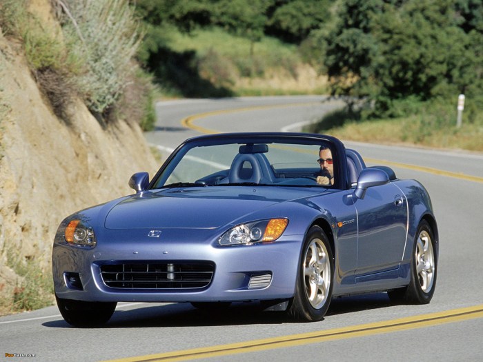 S2000
