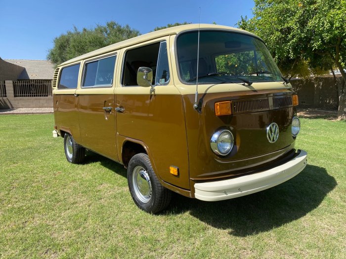 1980 vanagon volkswagen vw van wheel injected fuel roll extra clean ready engine