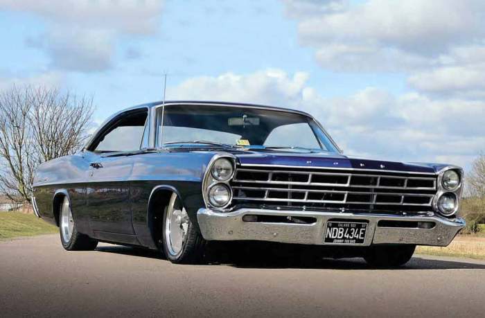 Galaxie 1967 ford 500 fastback gt coupe v8 mustang engined drive