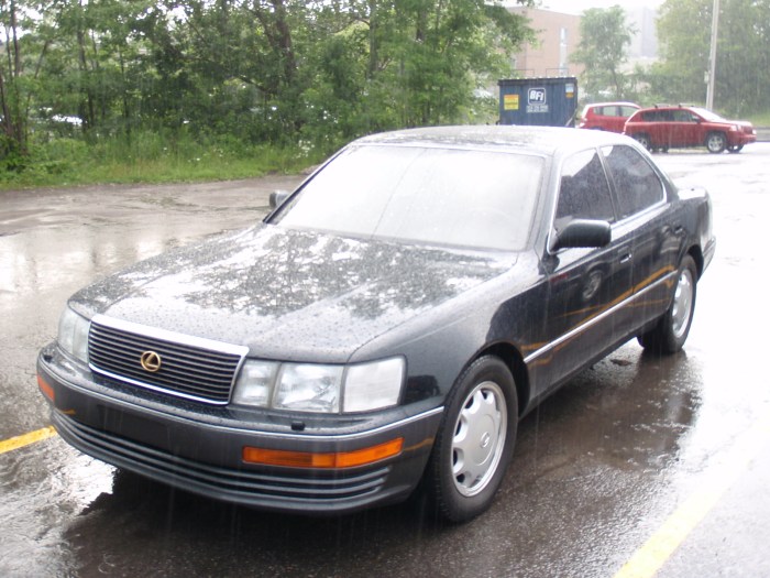 1993 Lexus 400