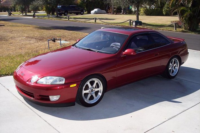 2004 Lexus SC400: A Timeless Luxury Coupe