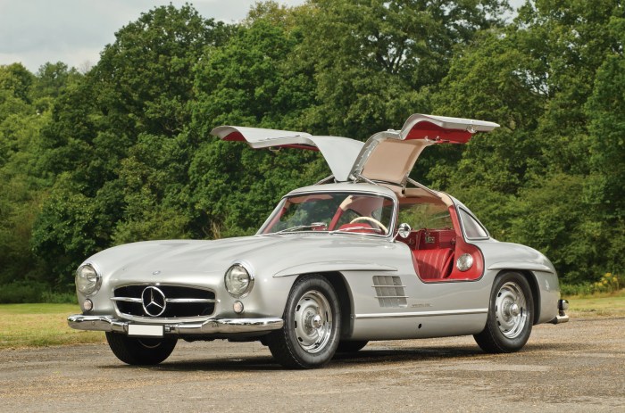 Mercedes benz sl gullwing 1955 300 alloy 300sl coupe car rm london auctions sls impala chevrolet mb sale show rare 1955 Mercedes-Benz 300SL