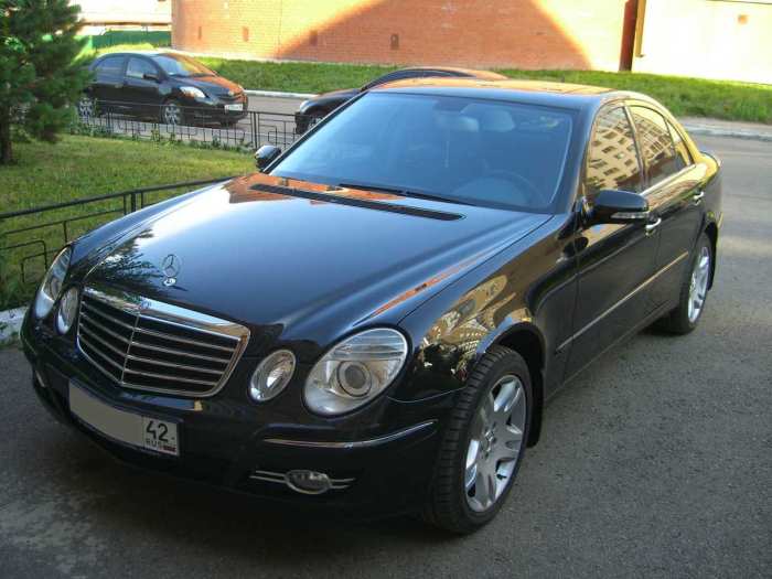 2007 Mercedes-Benz E-Class