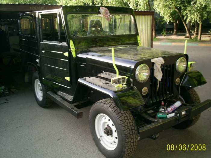 1975 Mitsubishi Jeep