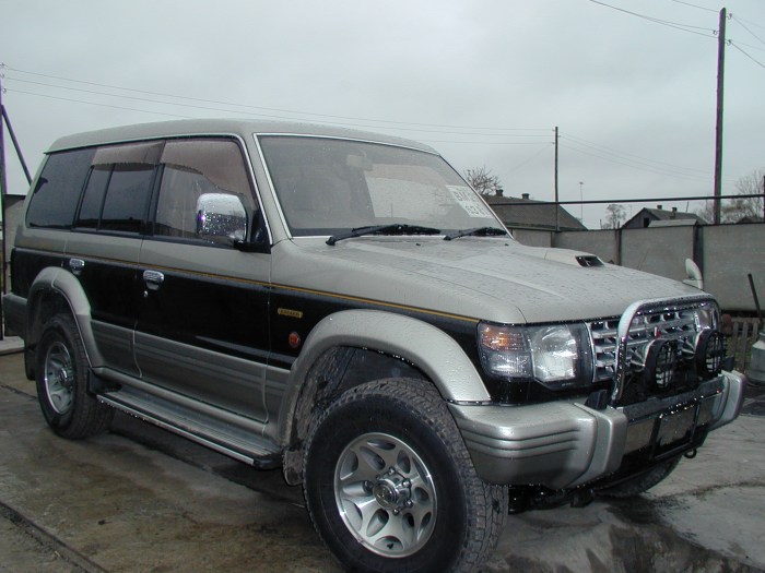 Pajero 480px 640px 221kb