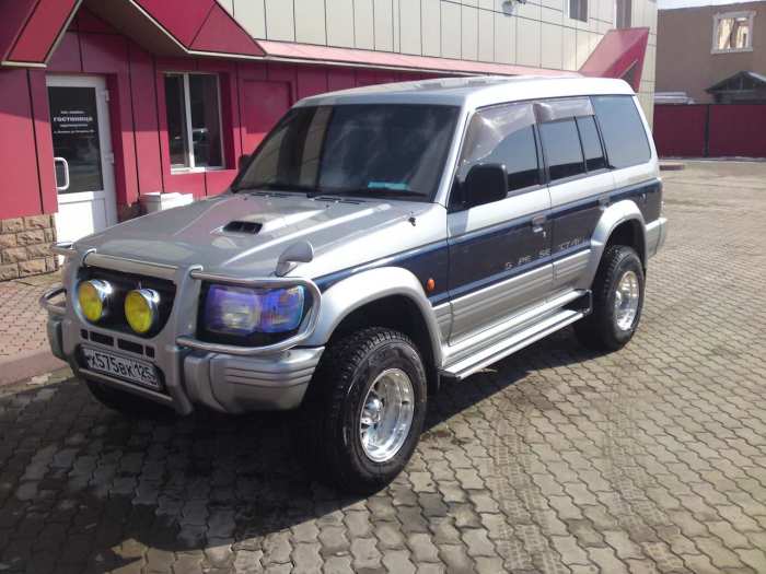 Pajero mitsubishi 1994 1996 2400 carsguide