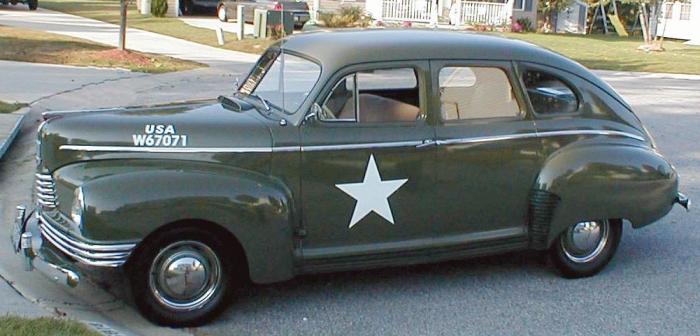 1942 Nash 600