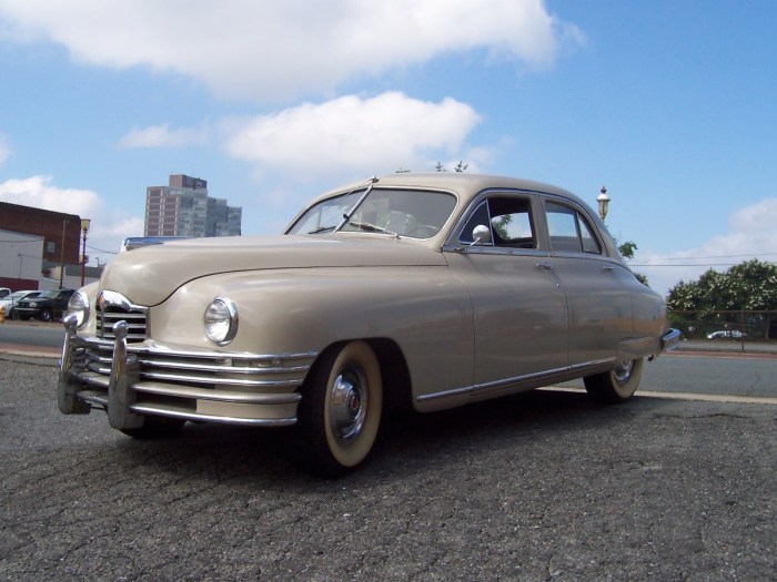 Packard 1948 super deluxe eight momentcar