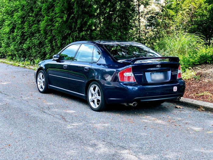 Subaru legacy 2005 5gt 5spd car first