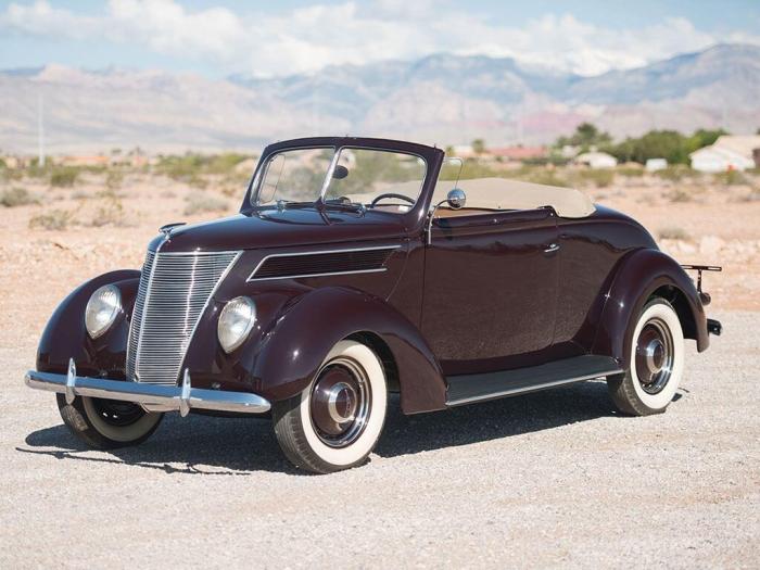 1937 Ford Roadster