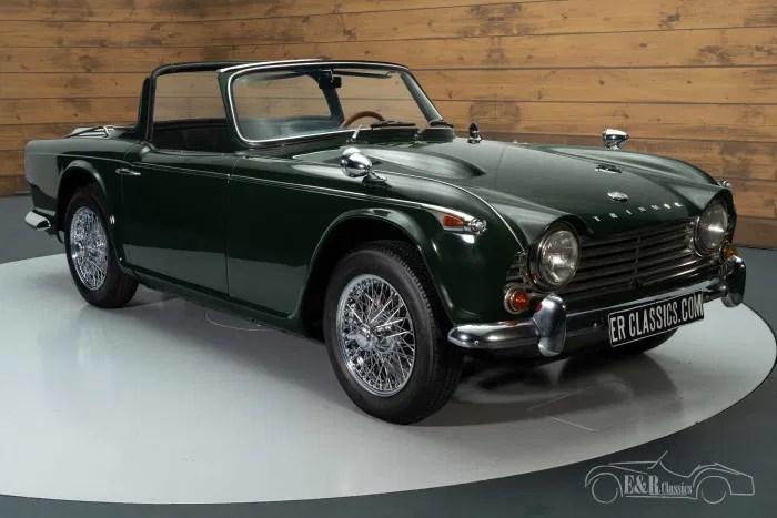 Triumph tr4a bat