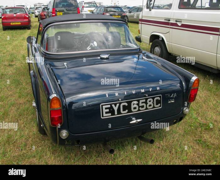 Triumph 1967 tr4a