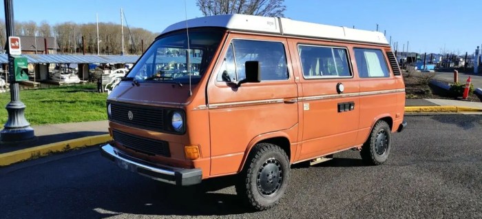 Vanagon 1983 volkswagen passenger standard van door 0l bus