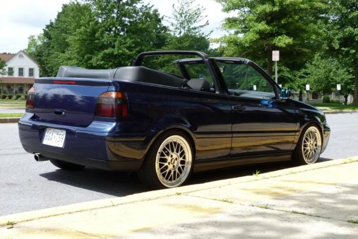 Cabrio 2001 volkswagen convertible 2dr